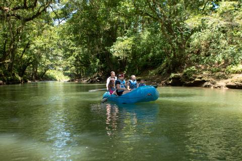 Tour 3 en 1 Safari flotante y caminata por el volcán